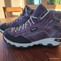 scarponcini n. 35 Kimberfeel suola VIBRAM