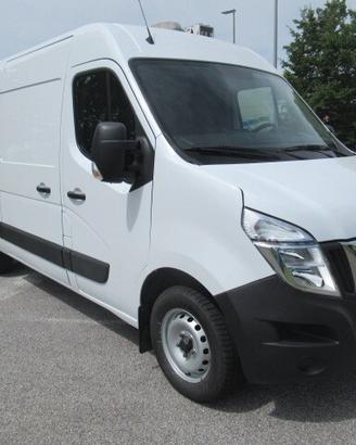 Nissan Interstar 2.3 dCi 135cv P.M.T.M. (L2H2)