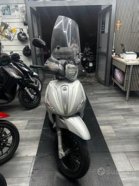 Piaggio Beverly 300 i.e. ABS asr
