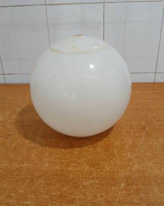 Antica Sfera da Lampadario, Vetro Opalino liscio.
