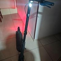 Monopattino elettrico ninebot