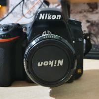 Nikon D750 + kit accessori 