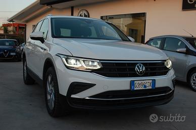 Volkswagen Tiguan 2.0 tdi Elegance 150CV DSG 4Moti