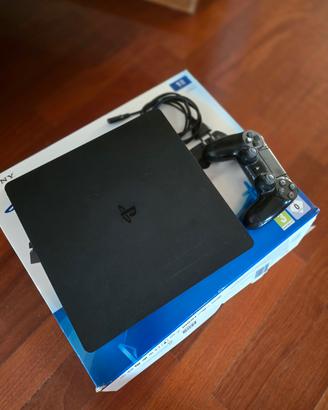 play station 4 slim
