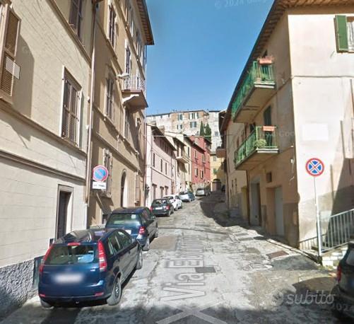 Bilocale CENTRO PERUGIA LIBERO POSTO AUTO