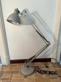 Lampada da tavolo Fontana Arte NaskaLoris