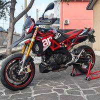 Aprilia Dorsoduro 900 - Full Carbon & Accessori