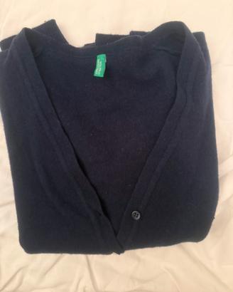 Golf aperto davanti benetton blu