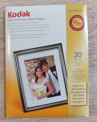 Carta fotografica Kodak, 15 fogli, 10x15cm