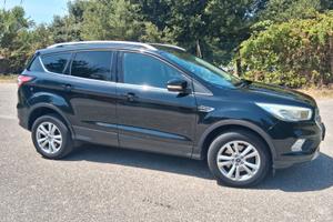 Ford Kuga 1.5 TDCI 120cv Titanium