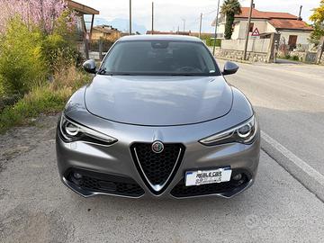 Alfa Romeo Stelvio 2.2 Turbodiesel 190 CV AT8 Q4 E