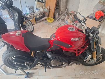 Ducati monster 1200s