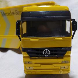 Camion Mercedes-Benz