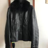 Giacca pelle nera con pelliccia