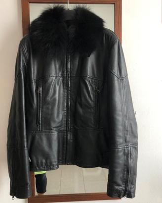 Giacca pelle nera con pelliccia