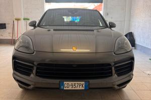 Porsche Cayenne coupè 2021