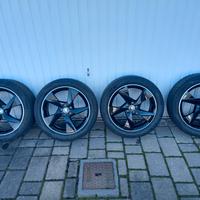 Cerchi Volans neri da 17" - gomme Nexen 205 50 r17