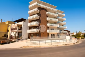 4 LOCALI A TERMOLI