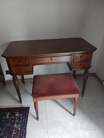 Secretaire 