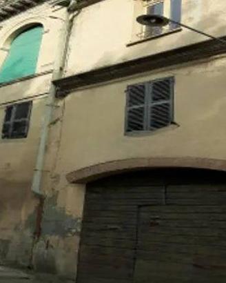 Immobile in asta di 1031 m² con più di 5 locali e 