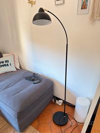 Lampada da terra JYSK HUGO H154 cm nera