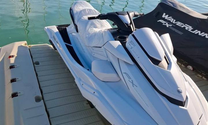 FX Cruiser SVHO 2025