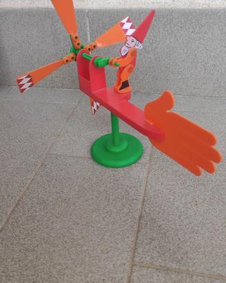Sorpresina Kinder Maxi "Gnomo Girandola"