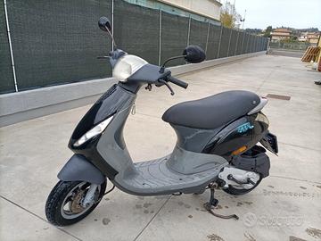 Piaggio Zip 50 4 tempi