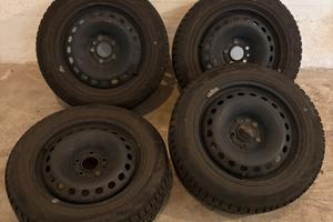 Gomme con cerchi  ferro ALFA ROMEO GIULIETTA