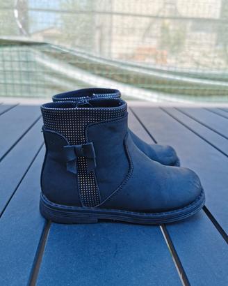 stivaletti bimba n. 25