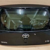 6700574010 Portellone posteriore Toyota iQ