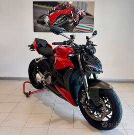 Ducati Streetfighter V2