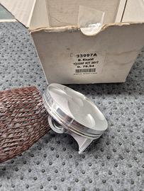 Pistone Yamaha YZ 250 F nuovo