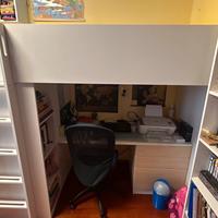 SMÂSTAD Letto a soppalco con scrivania e libreria