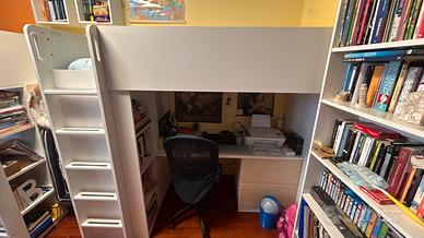 SMÂSTAD Letto a soppalco con scrivania e libreria