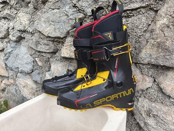 scarponi da sci alpinismo LA SPORTIVA SKORPIUS CR