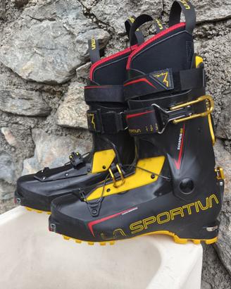 scarponi da sci alpinismo LA SPORTIVA SKORPIUS CR