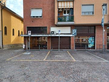 Negozio commerciale -posizione strategica