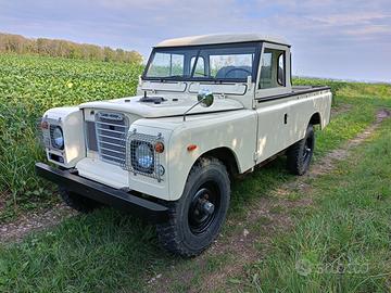 Land Rover 109 pick up III series 1981