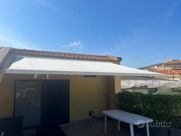 Tenda da esterno motorizzata