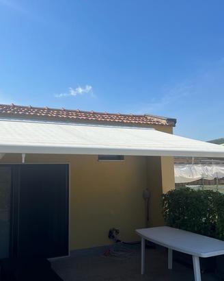 Tenda da esterno motorizzata