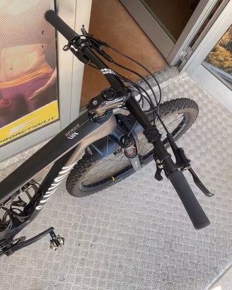 Canyon lux full carbon taglia xs 2025