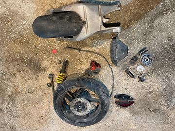 Ricambi aprilia rs 125 extrema