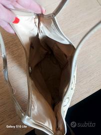 Borsa in paglia Guess 