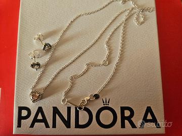 Collana più orecchini 