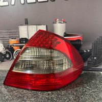 FANALE POSTERIORE DESTRO MERCEDES CLASSE E W211 20
