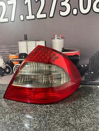 FANALE POSTERIORE DESTRO MERCEDES CLASSE E W211 20