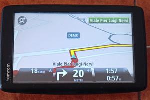 TomTom schermo grandissimo 