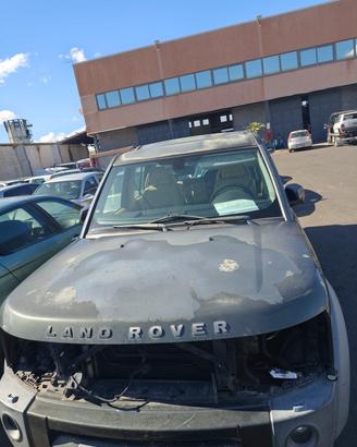 Ricambi per Land Rover Discovery 3a serie a.2004