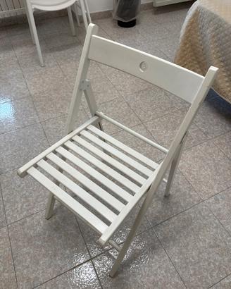 Sedia chiudibile ikea bianca